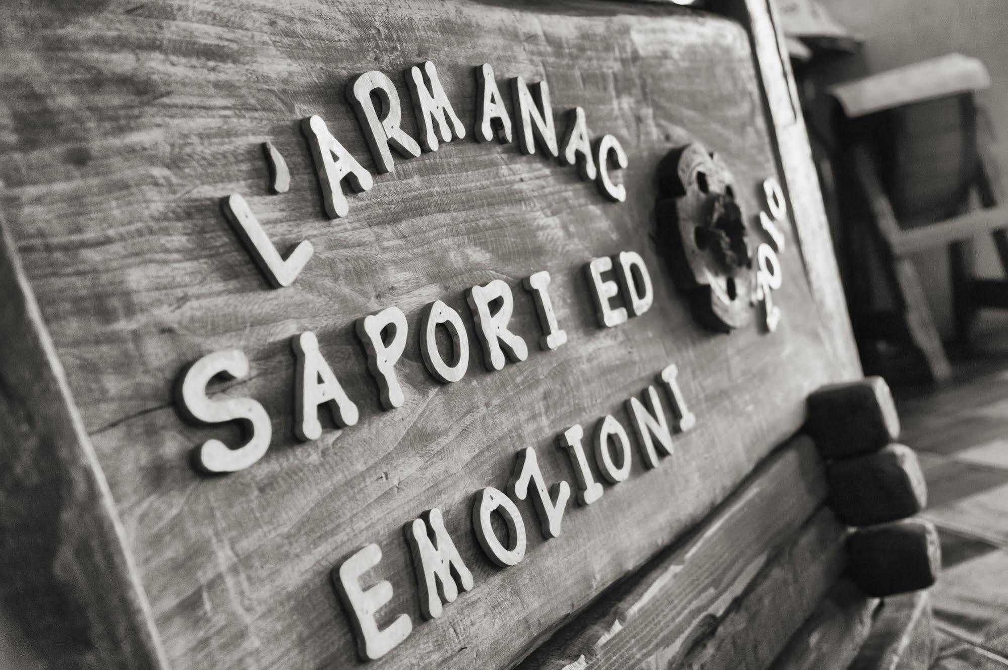 Hotel&Restaurant Armanac De Toubie Arnad Exteriér fotografie